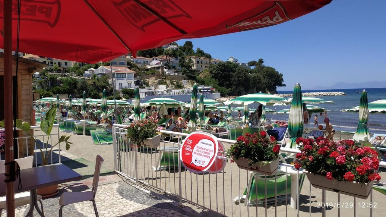 B&B Oasi Rooms Agropoli Kültér fotó